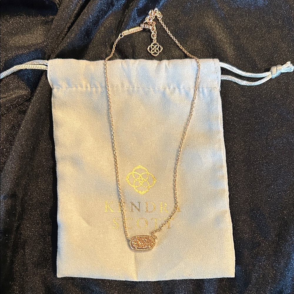 Kendra Scott Gold Pendant Necklace